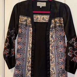 PEACOCK BRAND BLACK JACKET WITH OPEN FRONT SATIN LIKE 3/4” SLEEVE MULTICOLORED